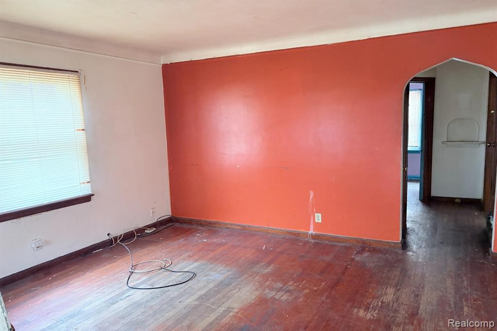 20300 Hickory Street, Detroit, MI 48205 — Photo 5