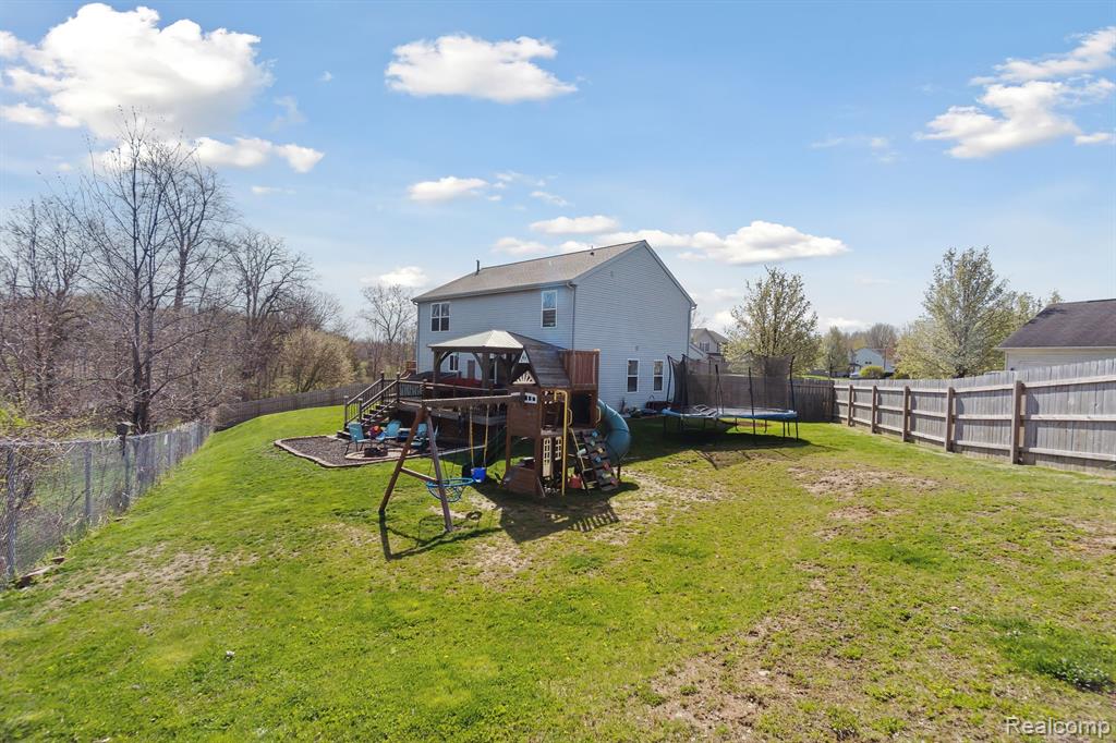 507 TANIA Trail, Linden, MI 48451 — Photo 43