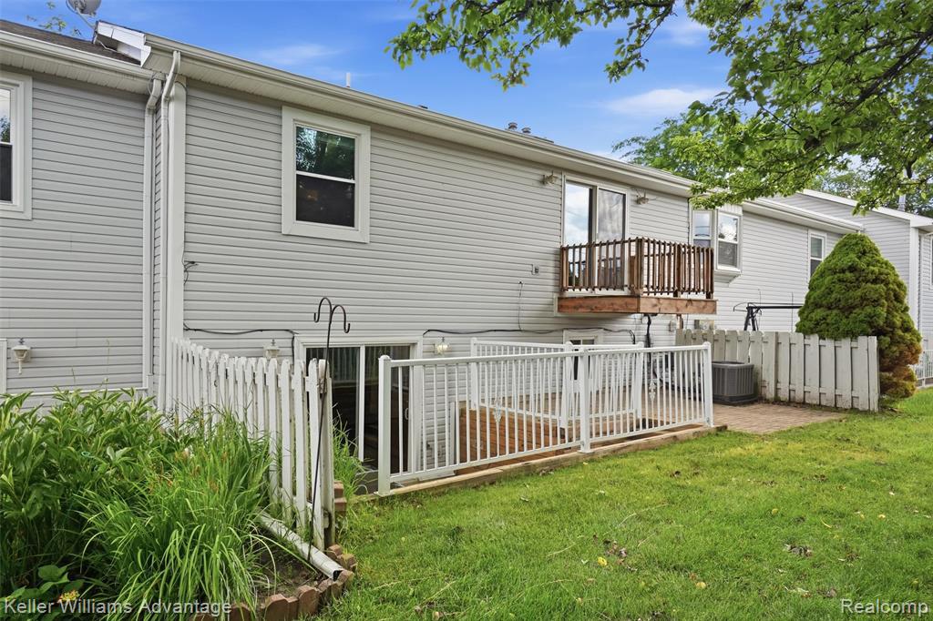 572 River Pointe Court, Milan, MI 48160 — Photo 35