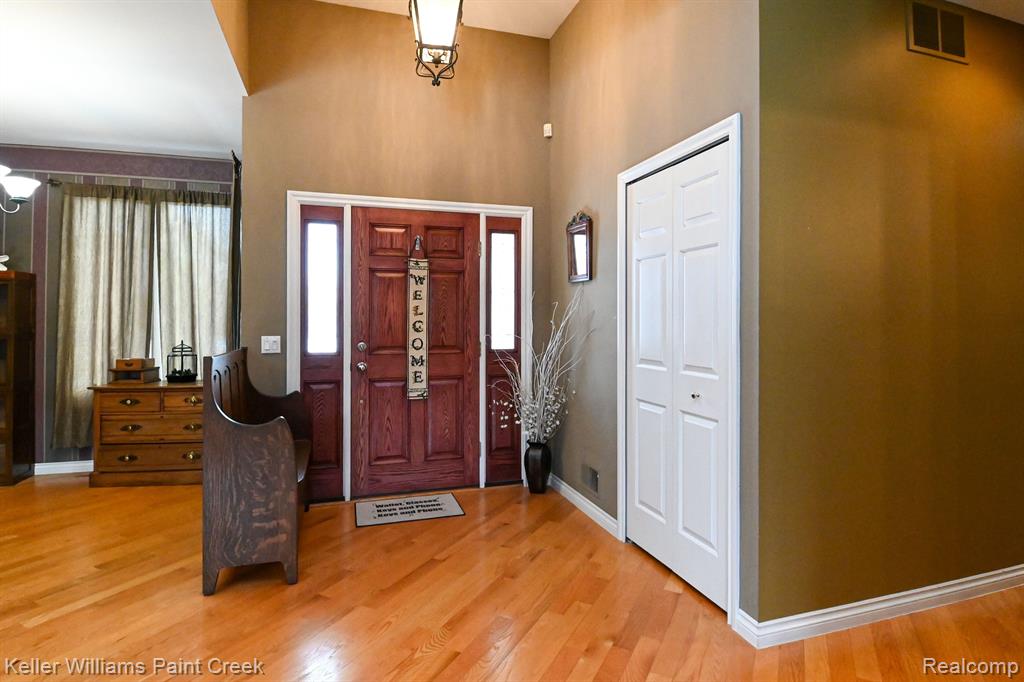 5570 TROIKA Trail, Dryden, MI 48428 — Photo 4
