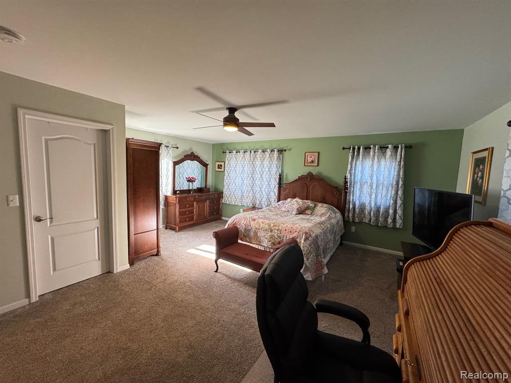 45955 Ecorse Road, Van Buren, MI 48111 — Photo 35