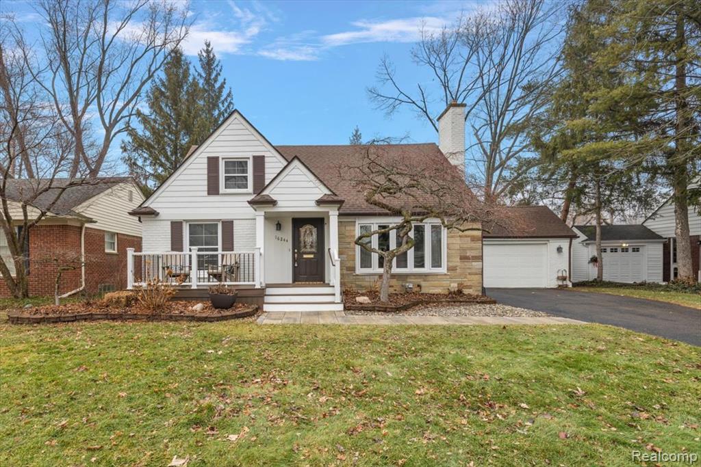 16244 Lauderdale Avenue, Beverly Hills, MI 48025 — Photo 2