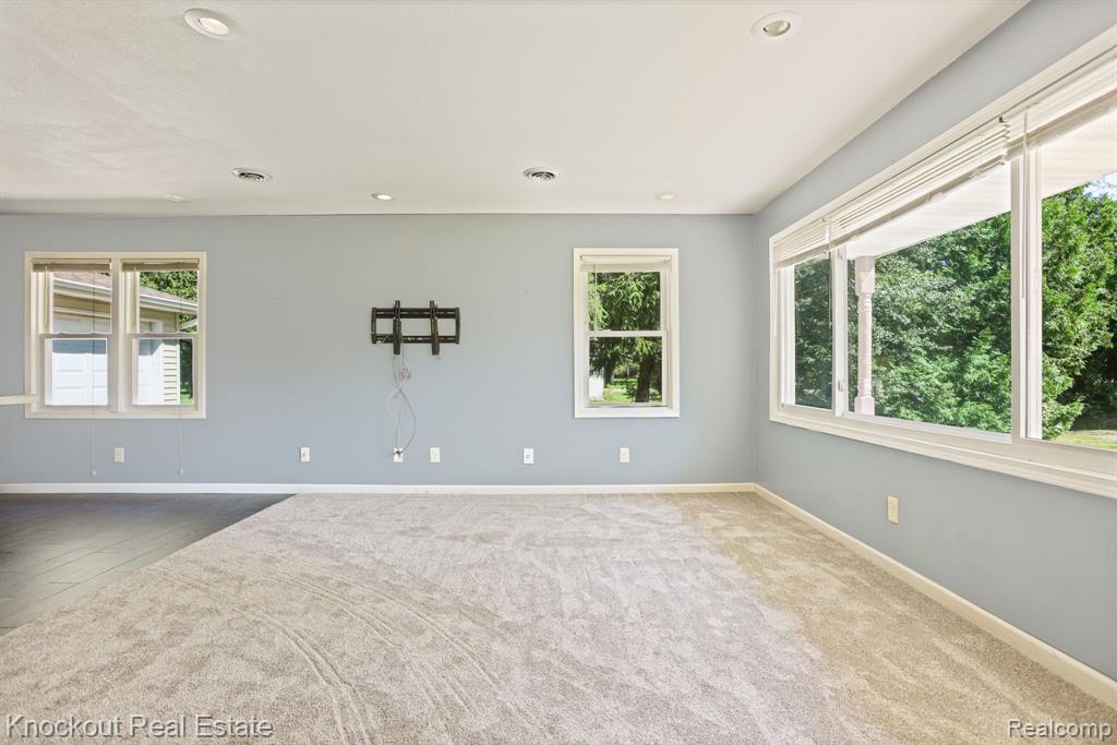 5360 S GRAHAM Road, St. Charles, MI 48655 — Photo 9