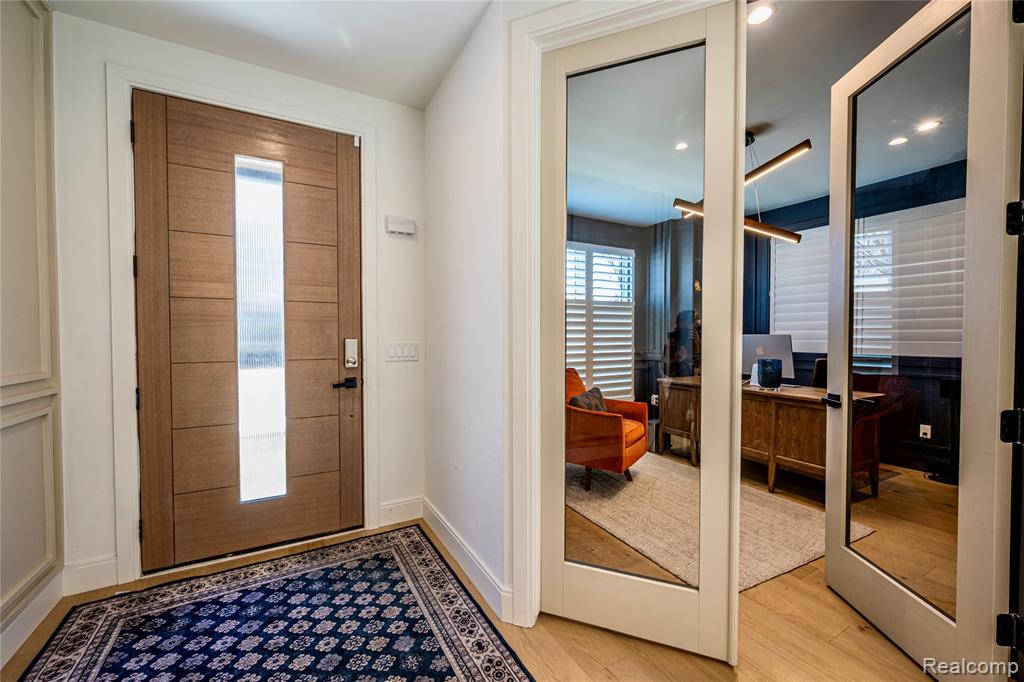 828 Cherokee Avenue, Royal Oak, MI 48067 — Photo 18