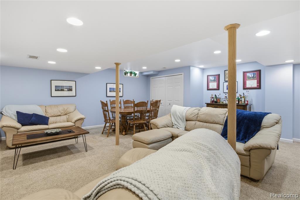 816 Oak Cluster Court, Howell, MI 48855 — Photo 44
