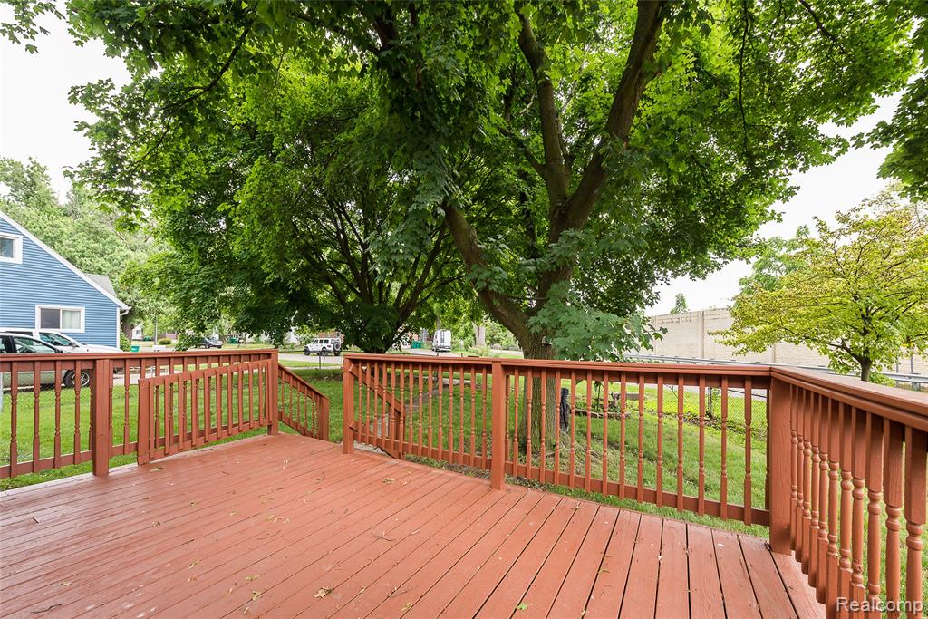 658 Kansas Avenue, Ypsilanti, MI 48198 — Photo 13