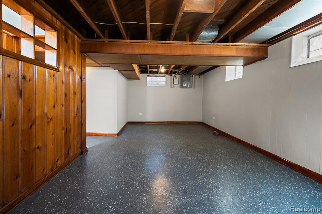 6124 LODEWYCK Street, Detroit, MI 48224 — Photo 32