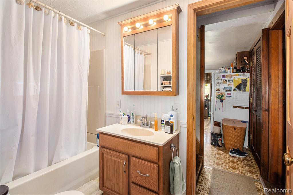 3145 Cedar Lake Road, Howell, MI 48843 — Photo 9