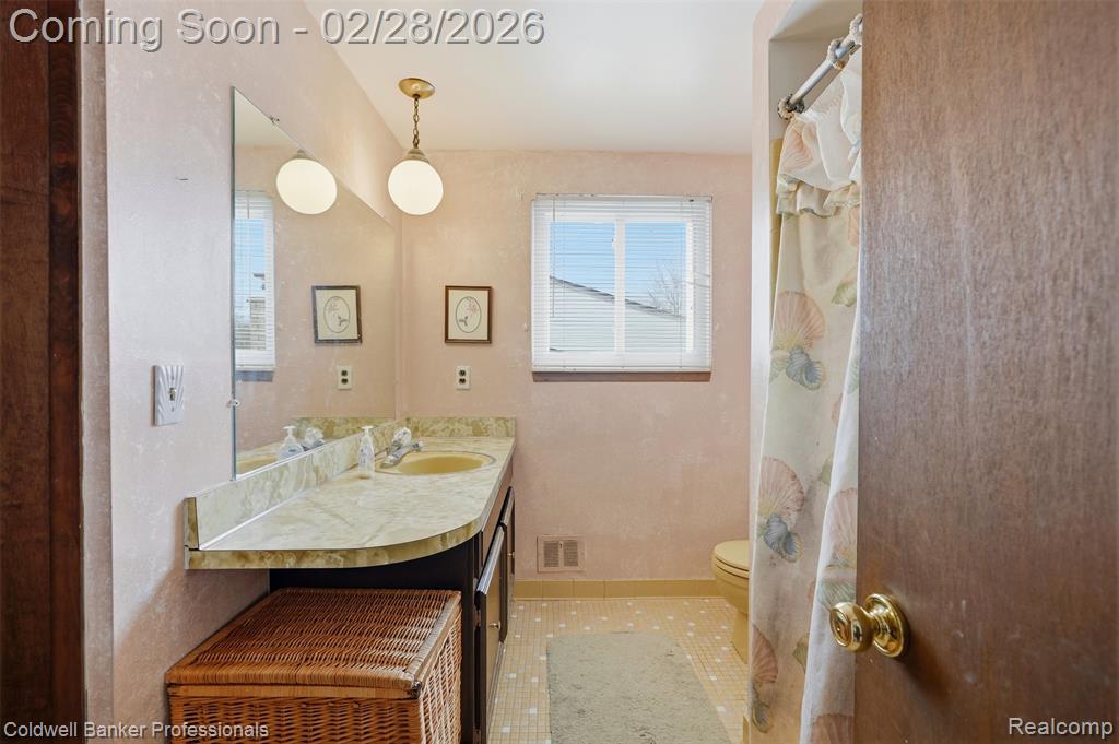 40162 Spitz Drive, Sterling Heights, MI 48313 — Photo 20