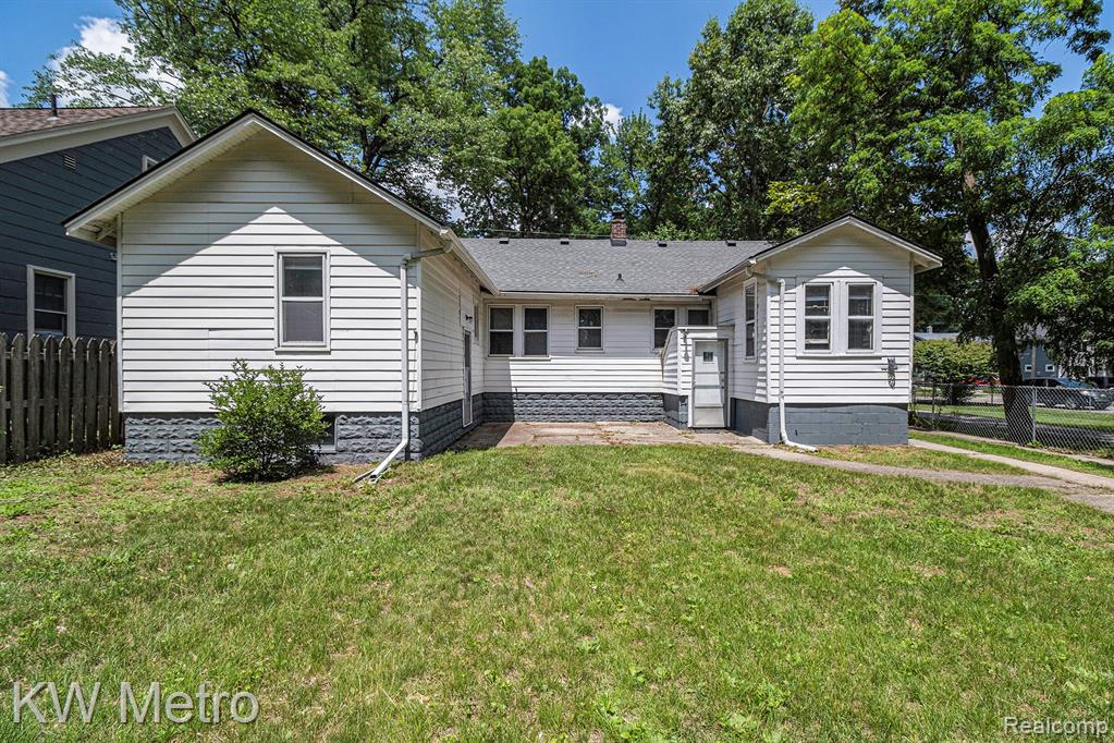508 West PARKDALE Avenue, Royal Oak, MI 48073 — Photo 15