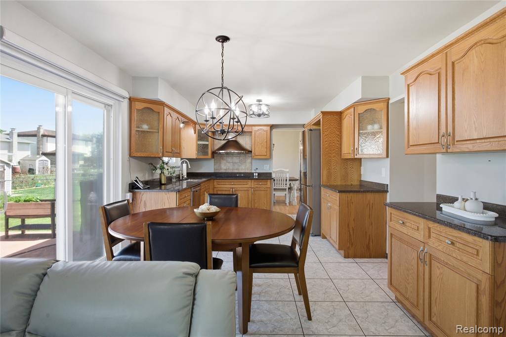 4171 Rose Mary Drive, Sterling Heights, MI 48310 — Photo 18