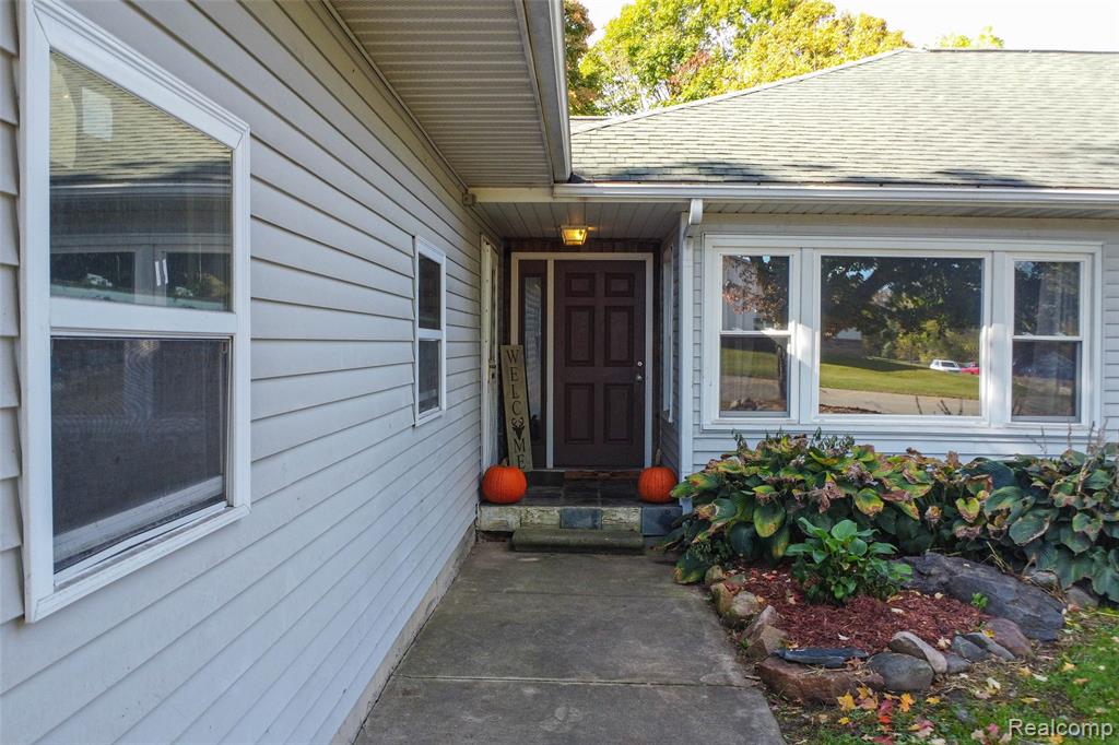 111 N Ann Street, Byron, MI 48418 — Photo 4
