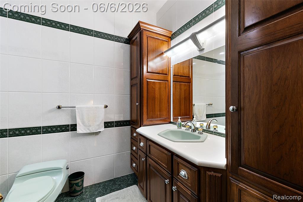 781 Windy Fields Court, Leonard, MI 48367 — Photo 58