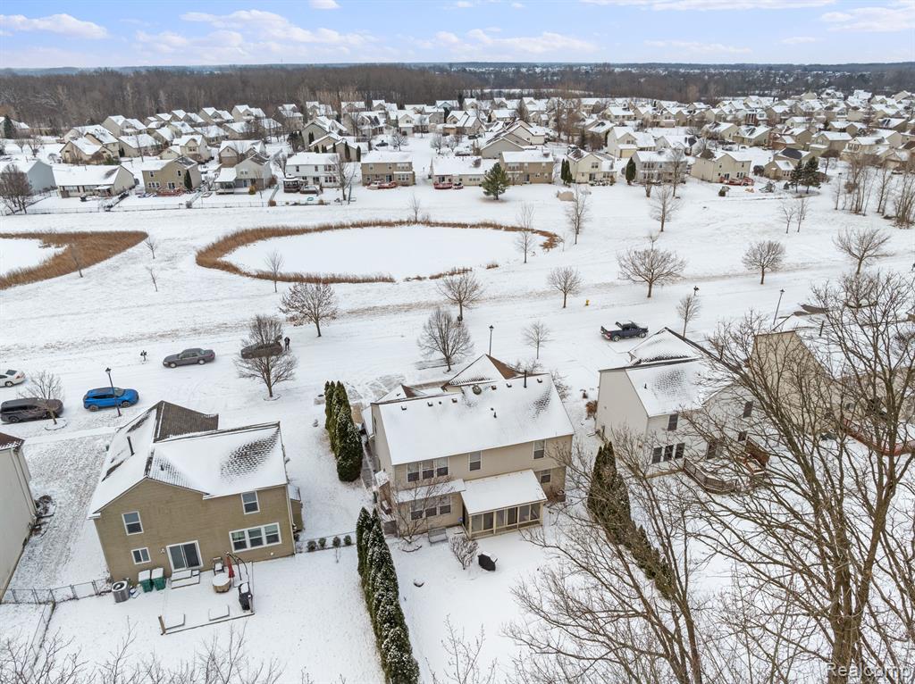 7983 SPRINGWATER Drive, Ypsilanti, MI 48197 — Photo 45