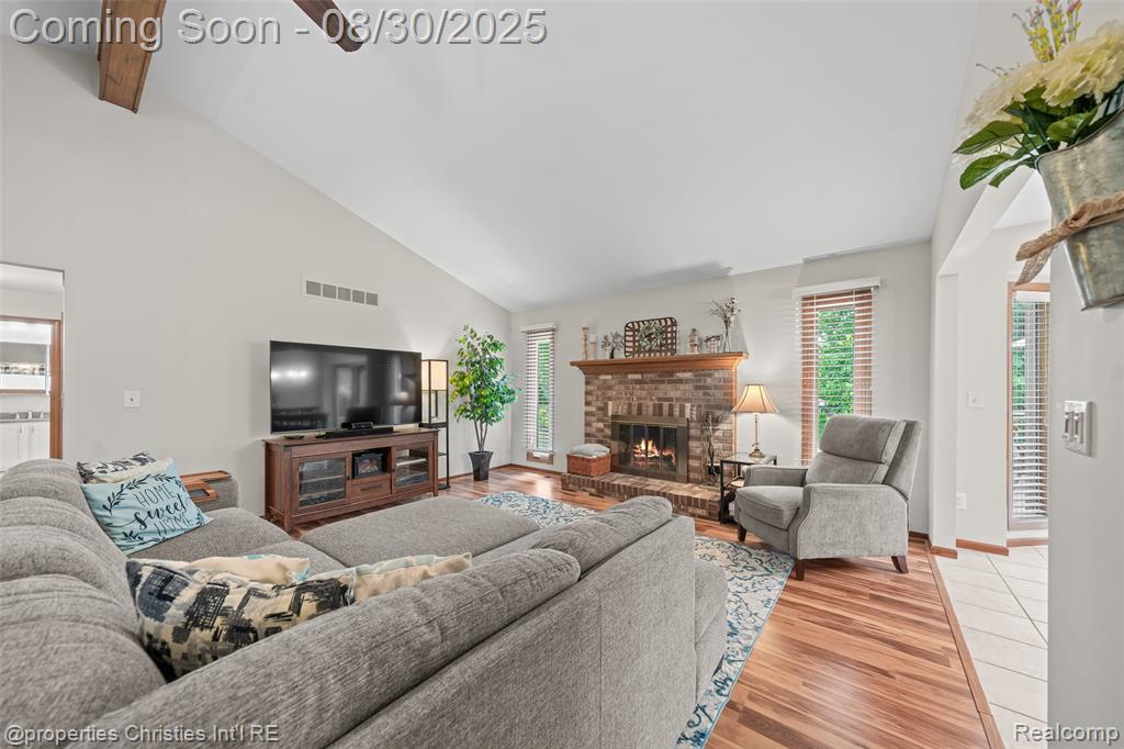 46502 Springhill Drive, Shelby Twp, MI 48317 — Photo 7