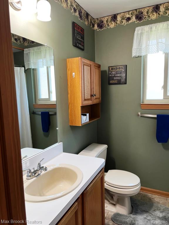 4062 Heatherwood Court, Warren, MI 48092 — Photo 14