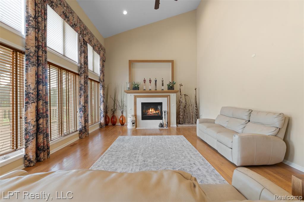 9968 Tuscany Valley Way, South Lyon, MI 48178 — Photo 15