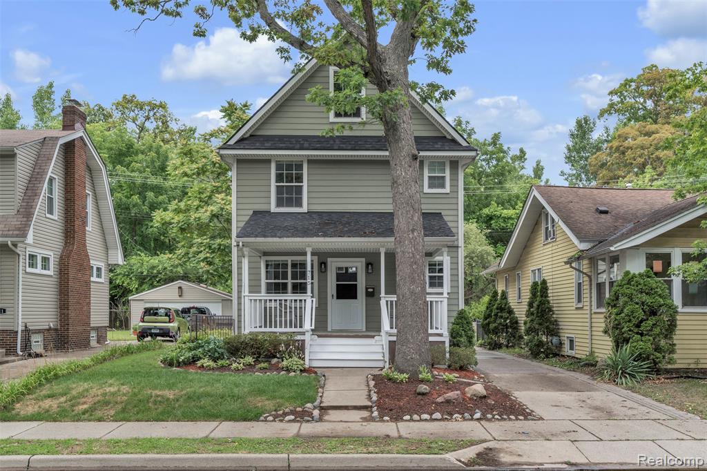 715 Gardenia Avenue, Royal Oak, MI 48067 — Photo 2