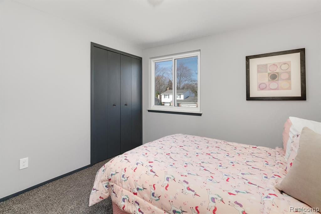 40621 RINALDI Drive, Sterling Heights, MI 48313 — Photo 27