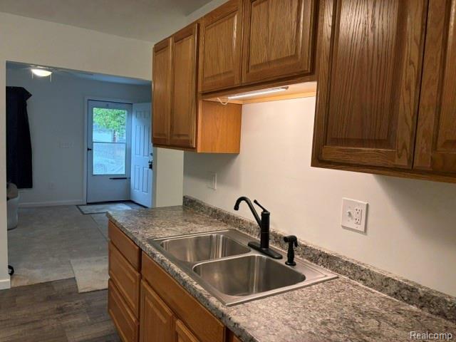 76 E Kalama Avenue, Madison Heights, MI 48071 — Photo 6