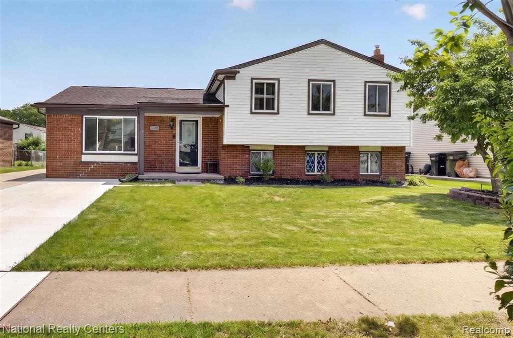 40014 Eagle Drive, Sterling Heights, MI 48310 — Photo 64