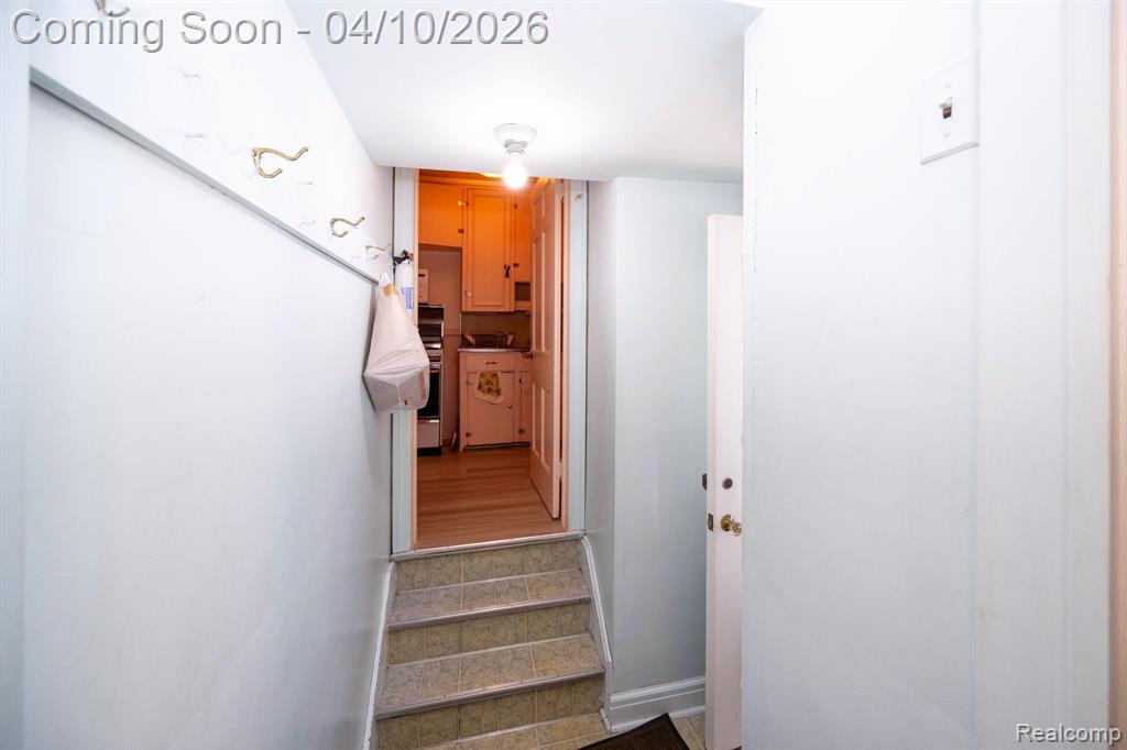 344 Oak Street, Wyandotte, MI 48192 — Photo 16