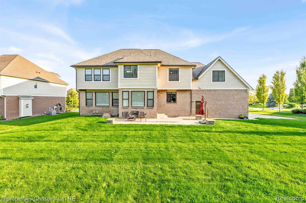10486 Stoney Point Drive, South Lyon, MI 48178 — Photo 64