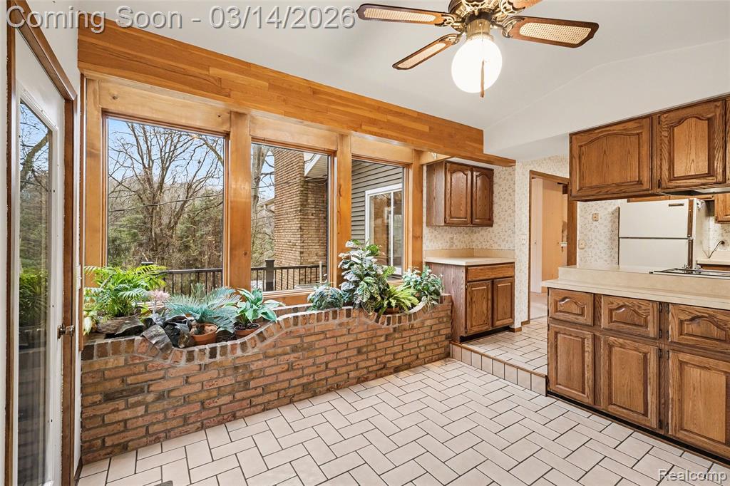 1380 Kent Road, Ortonville, MI 48462 — Photo 11