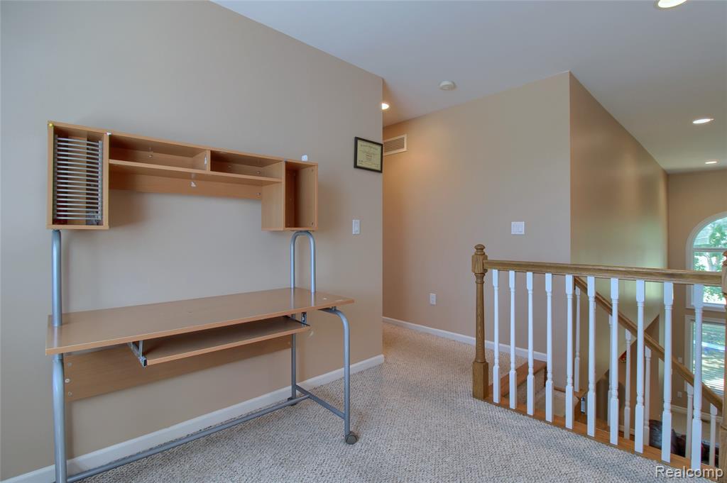 4600 Dolores Drive, Trenton, MI 48183 — Photo 22