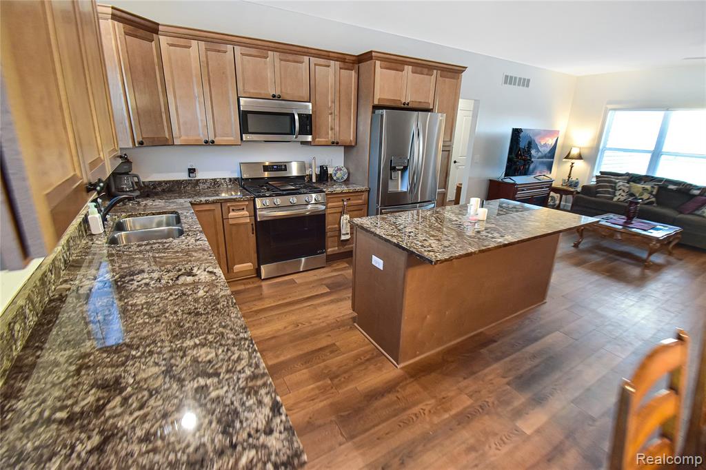 79446 Deland Road, Richmond, MI 48062 — Photo 8