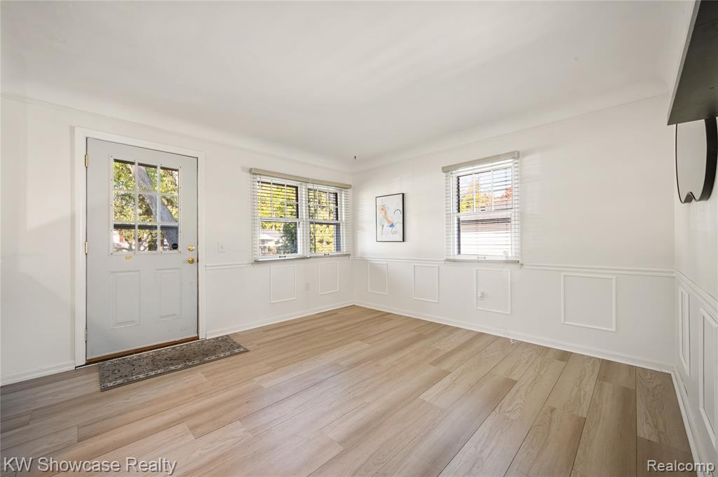 20352 Beatrice Street, Livonia, MI, 48152