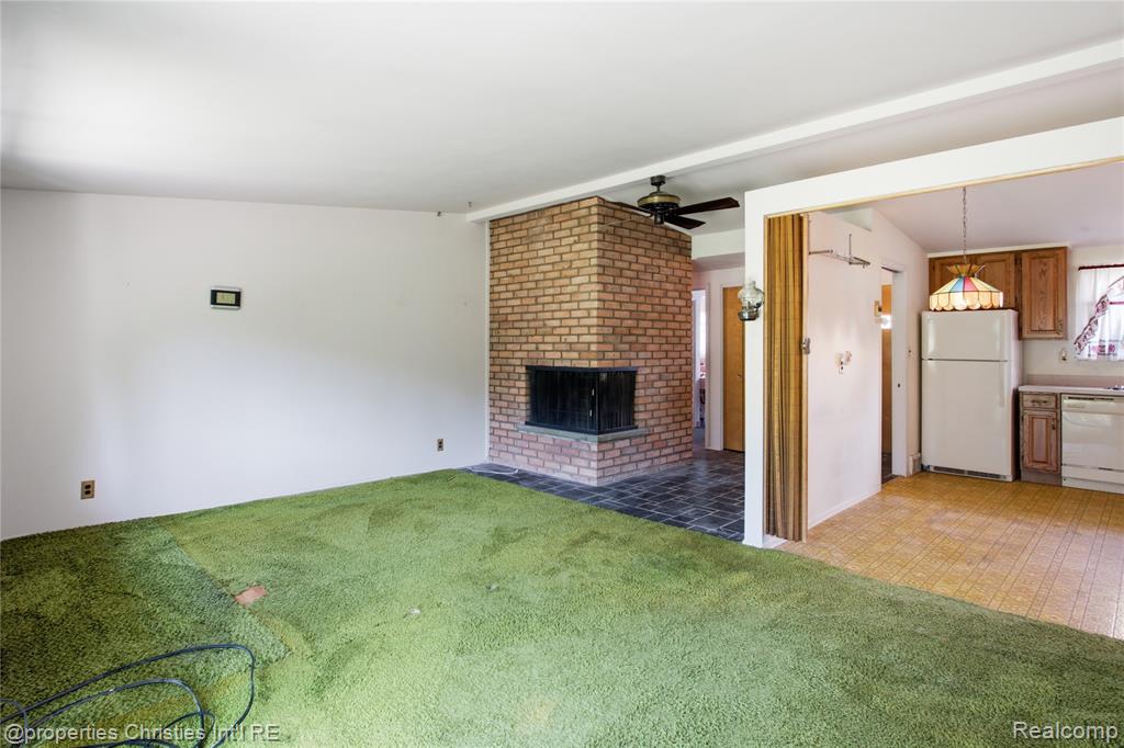 594 Provincetown Road, Auburn Hills, MI 48326 — Photo 14