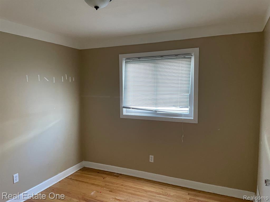 4413 18TH Street, Wyandotte, MI 48192 — Photo 10