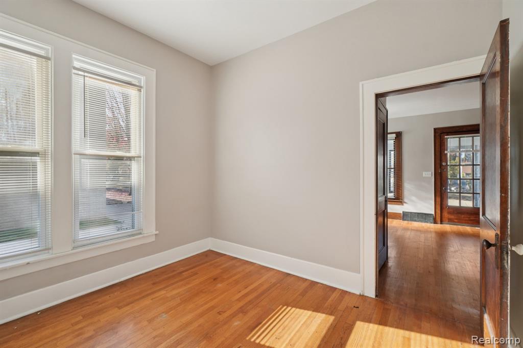 611 S West Street, Royal Oak, MI 48067 — Photo 22