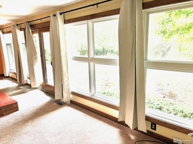 7060 MERRYBROOK, West Bloomfield, MI — Photo 4