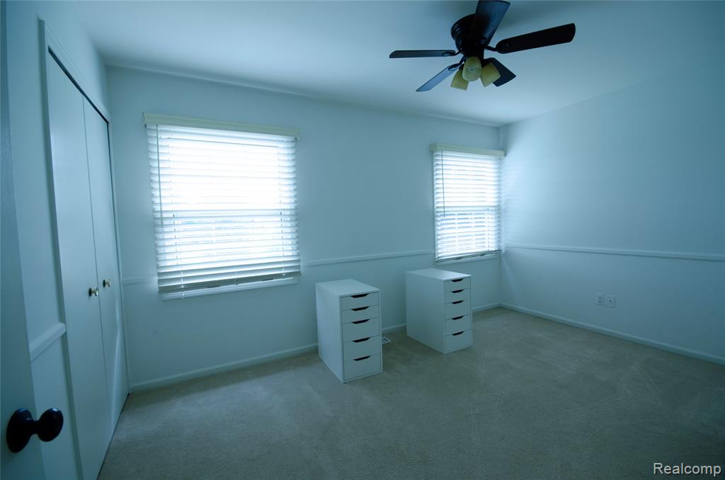 1402 Fieldstone Court, Ann Arbor, MI 48108 — Photo 11