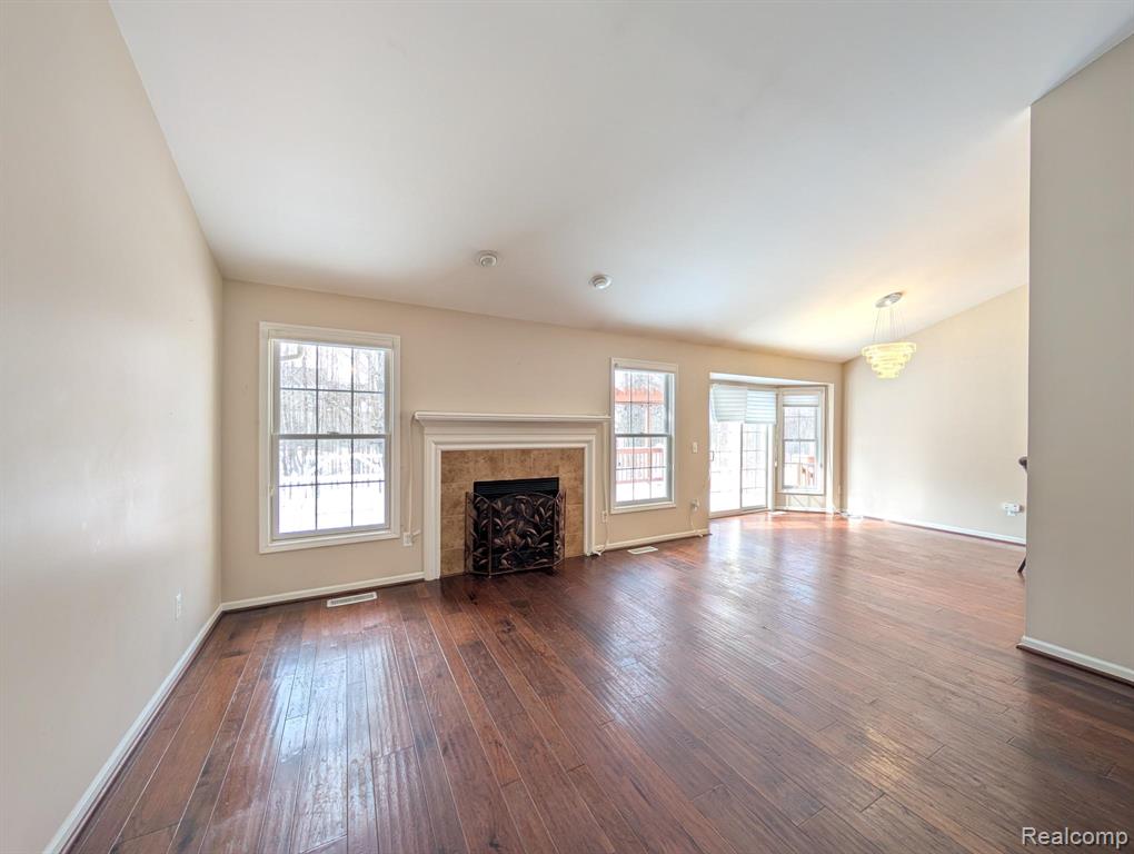 4090 Grand Oaks Trail, Burton, MI 48519 — Photo 3