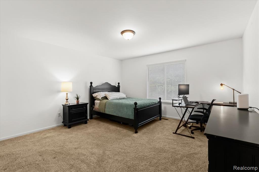 4685 Summer Ridge Drive, Howell, MI 48843 — Photo 16