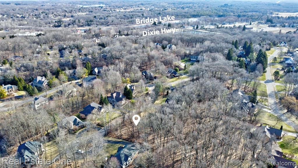 9889 Kingston Ridge, Clarkston, MI 48348 — Photo 15
