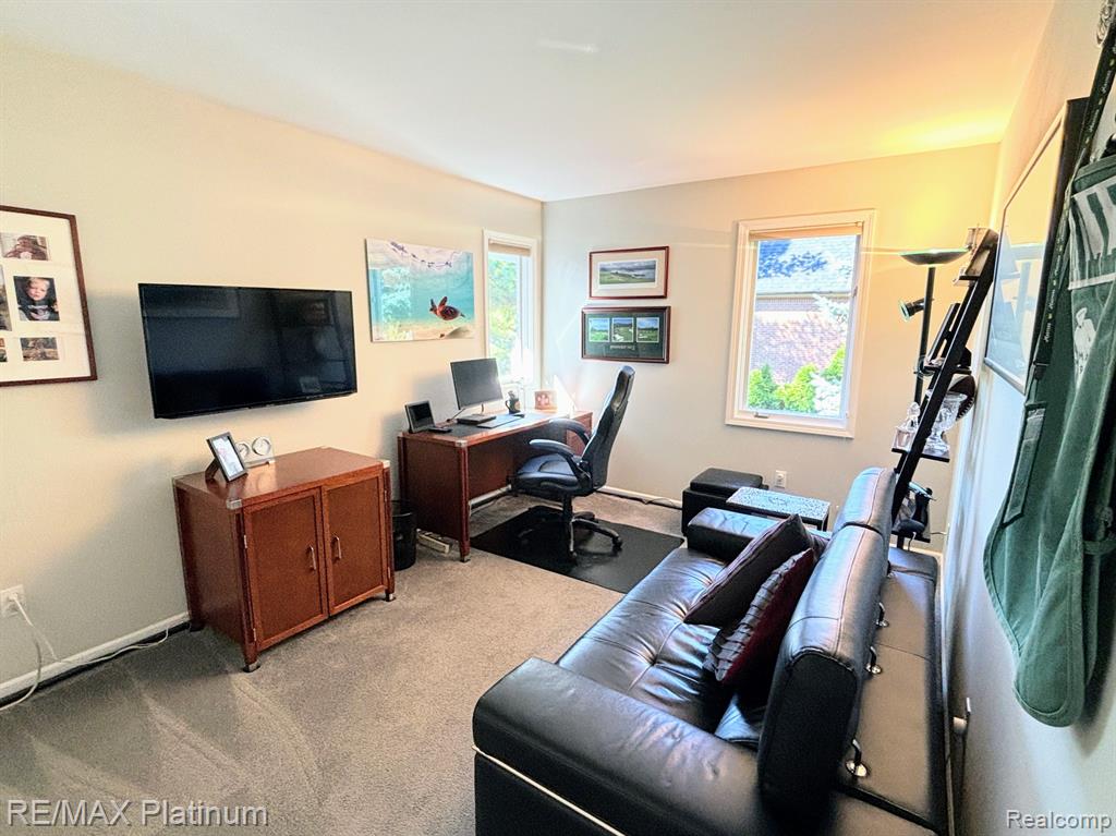 4355 Oak Pointe Drive, Brighton, MI 48116 — Photo 25