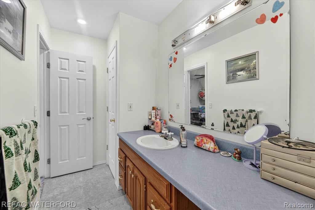12687 Scott Road, Davisburg, MI 48350 — Photo 29