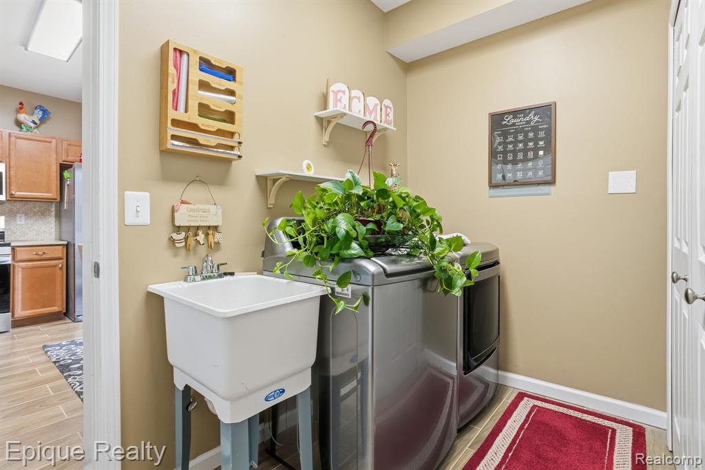 51848 Adler Park Drive E, 75, Chesterfield, MI — Photo 11