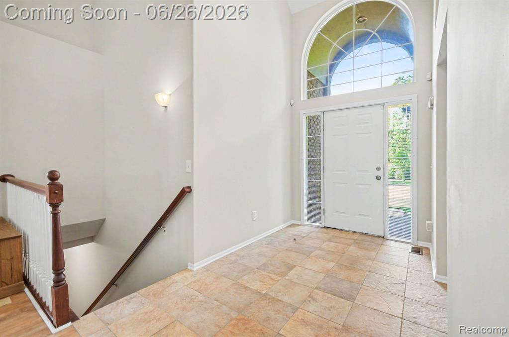 30268 Berghway Trail, Warren, MI 48092 — Photo 2