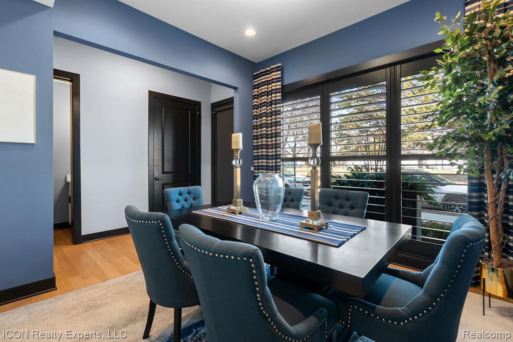 714 E PARENT Avenue, Royal Oak, MI 48067 — Photo 11