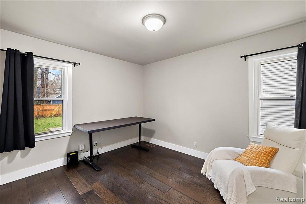 617 IRVING Avenue, Royal Oak, MI 48067 — Photo 20