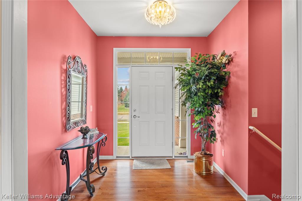 6317 Prairie Dunes Drive, Grand Blanc, MI 48439 — Photo 3
