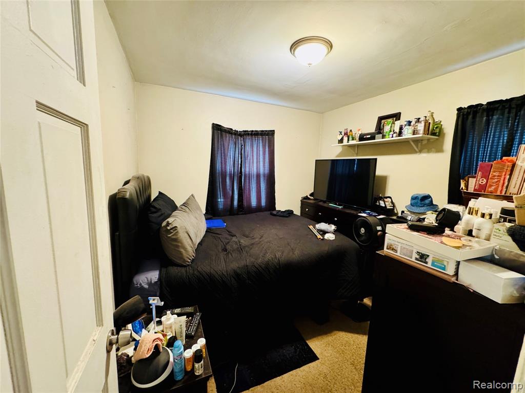 7003 Rivard Avenue, Warren, MI 48091 — Photo 11
