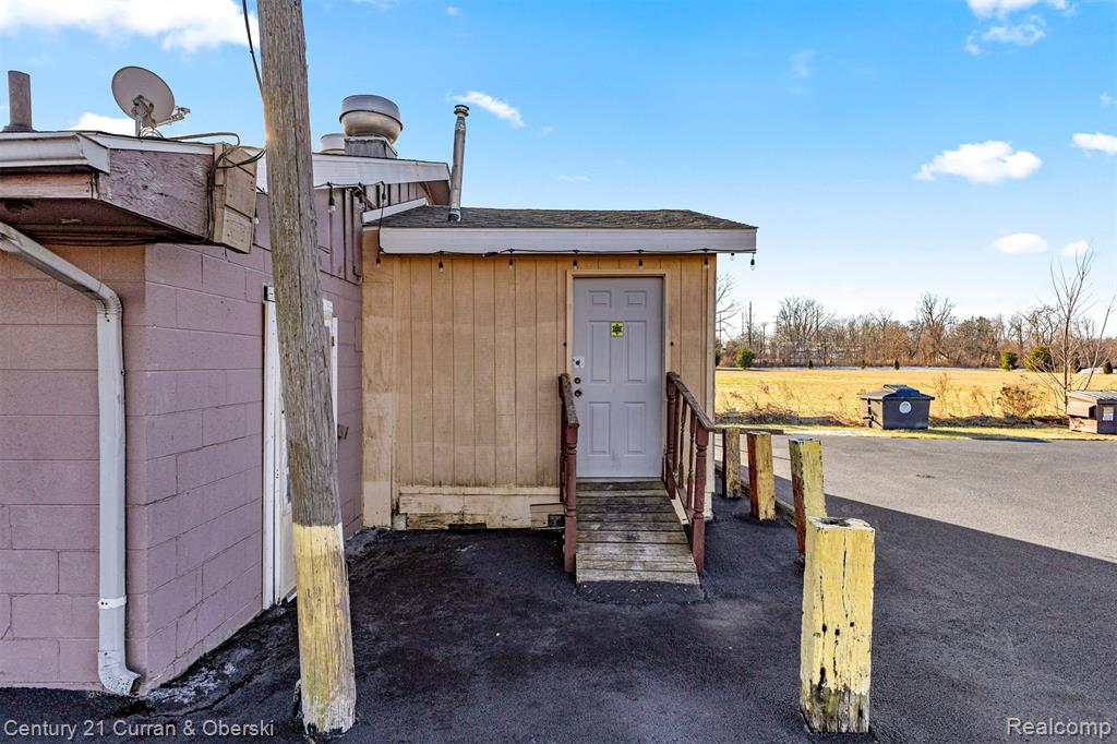 7511 Lewis Avenue, Temperance, MI 48182 — Photo 48