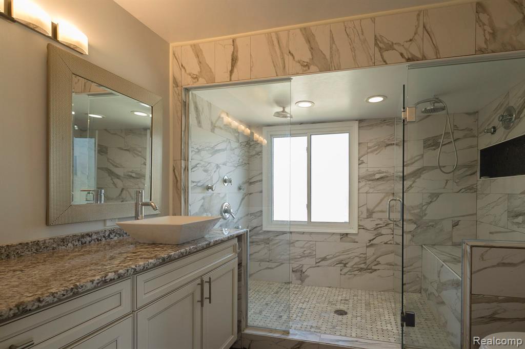 43211 Coralbean Ct Court, Sterling Heights, MI 48314 — Photo 23