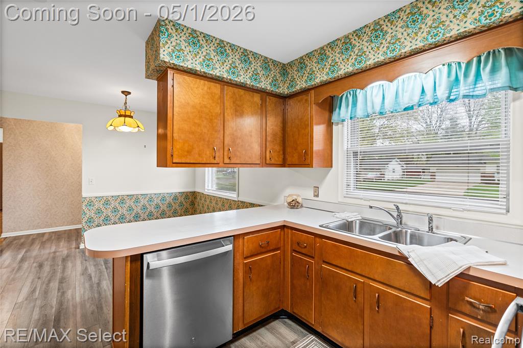 4476 Old Carriage Road, Flint, MI 48507 — Photo 12